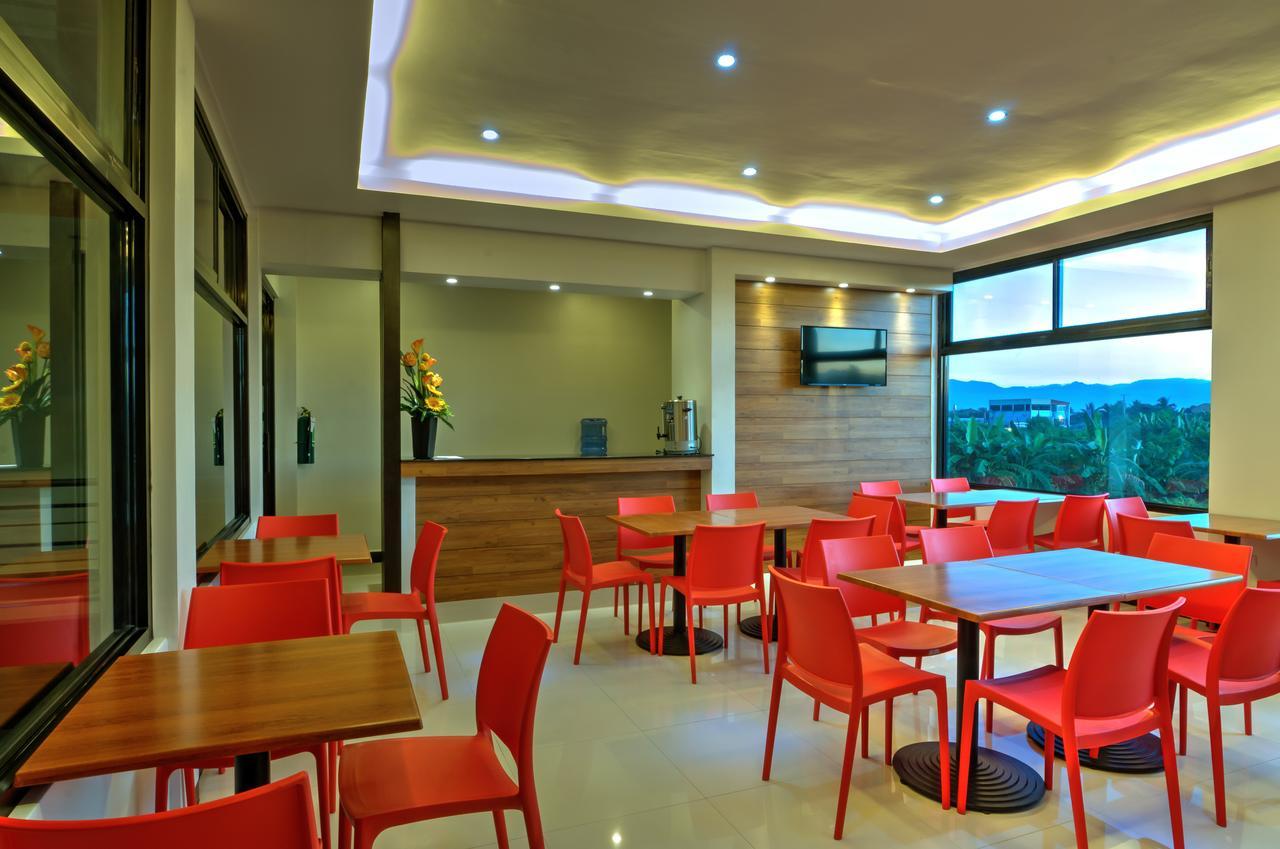 Amaris Suites Butuan City Kültér fotó